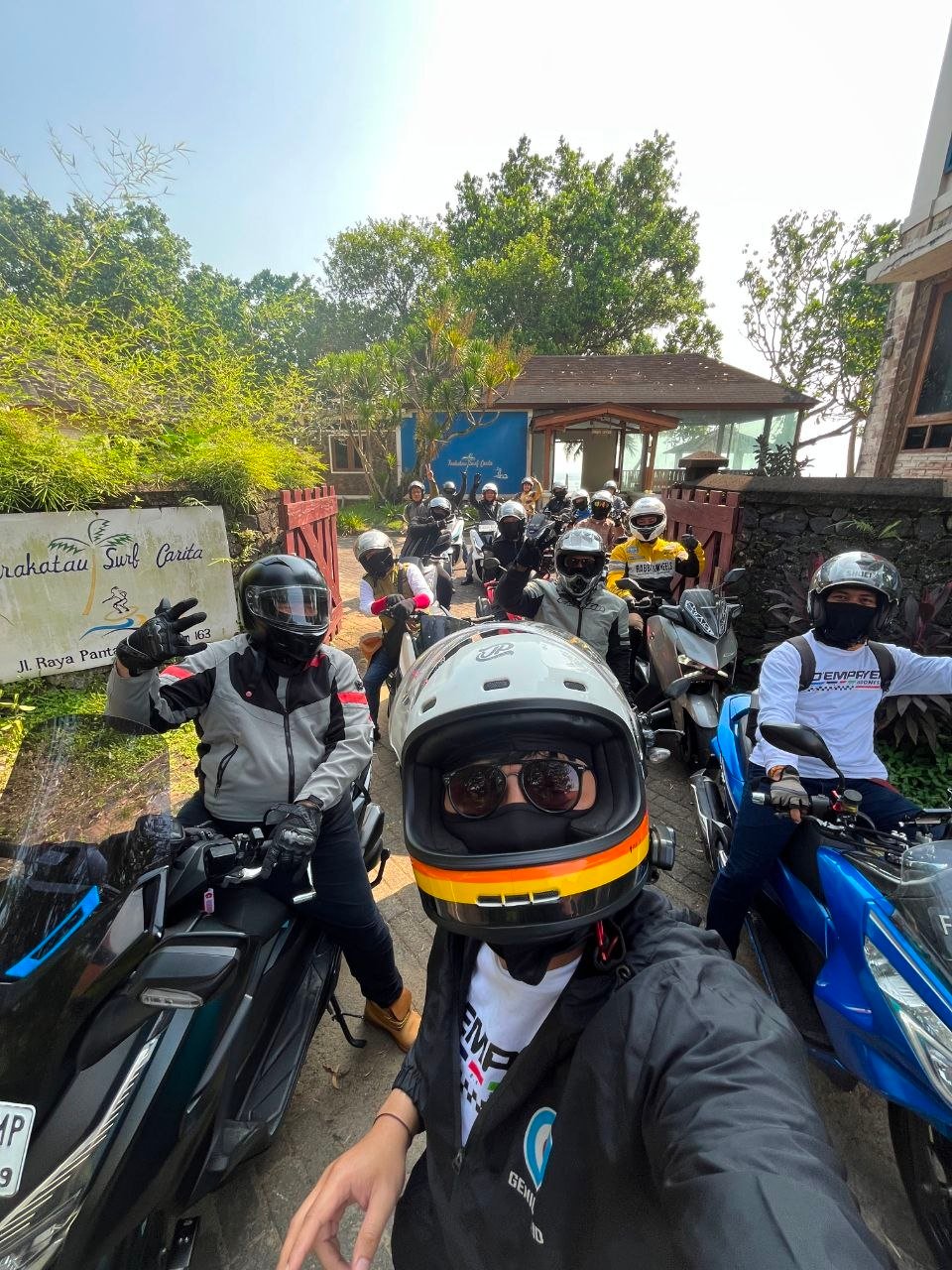 Persaudaraan Tanpa Batas